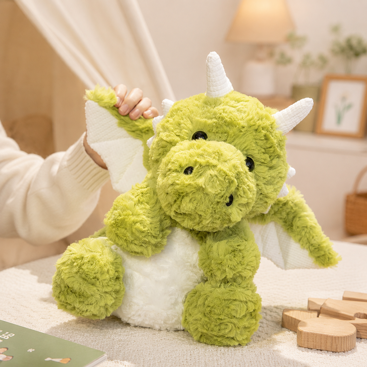 Dragon en peluche